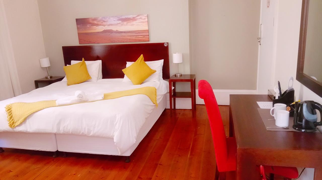 The Vic Hotel بورت اليزابيث المظهر الخارجي الصورة