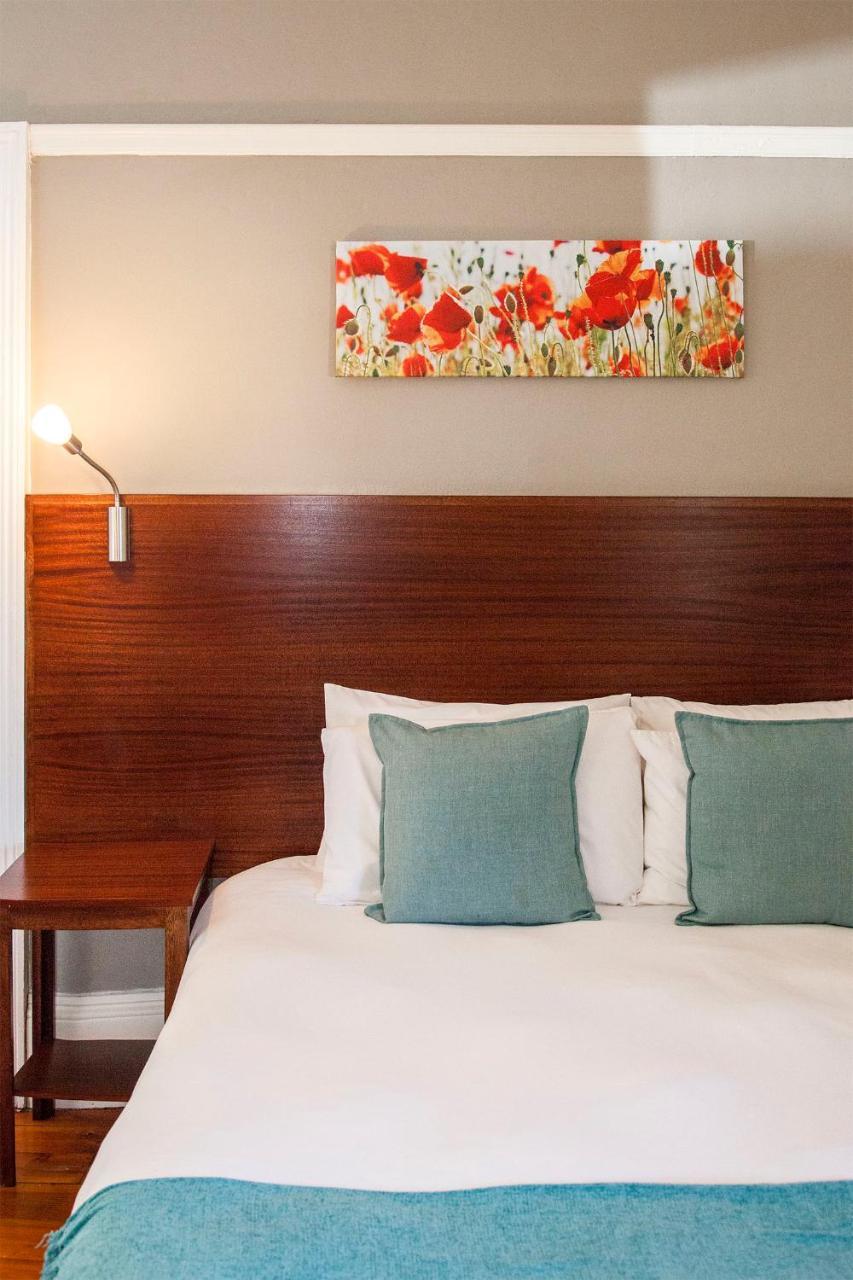 The Vic Hotel بورت اليزابيث المظهر الخارجي الصورة